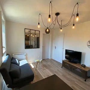 Au 3 Rue Manhes , Albi Francia
